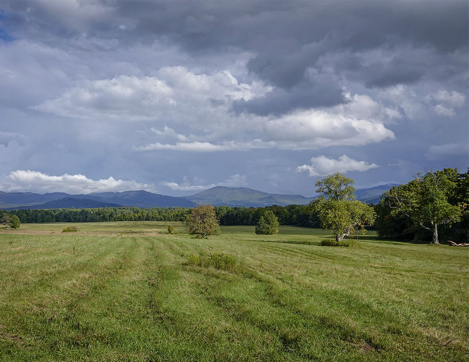 Adirondack Mountains: High Peaks from the Sugar Maple Trail at Heaven Hill (16 September 2018)